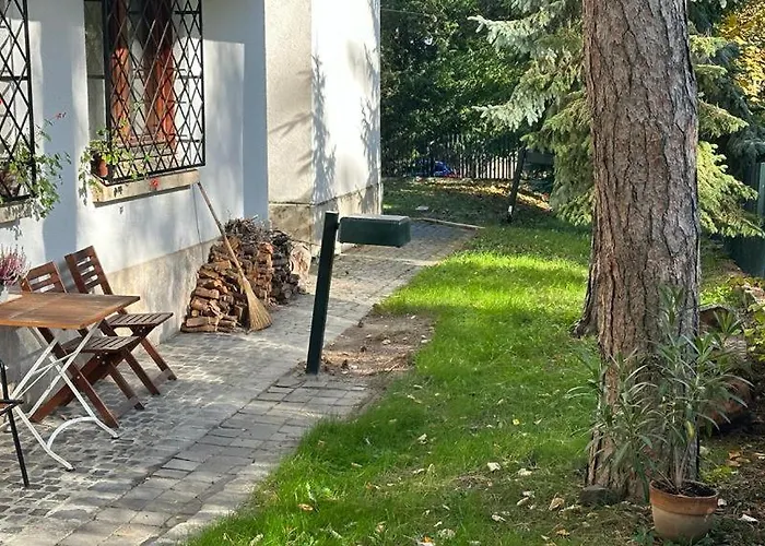 Cosy Apartman In Green Buda